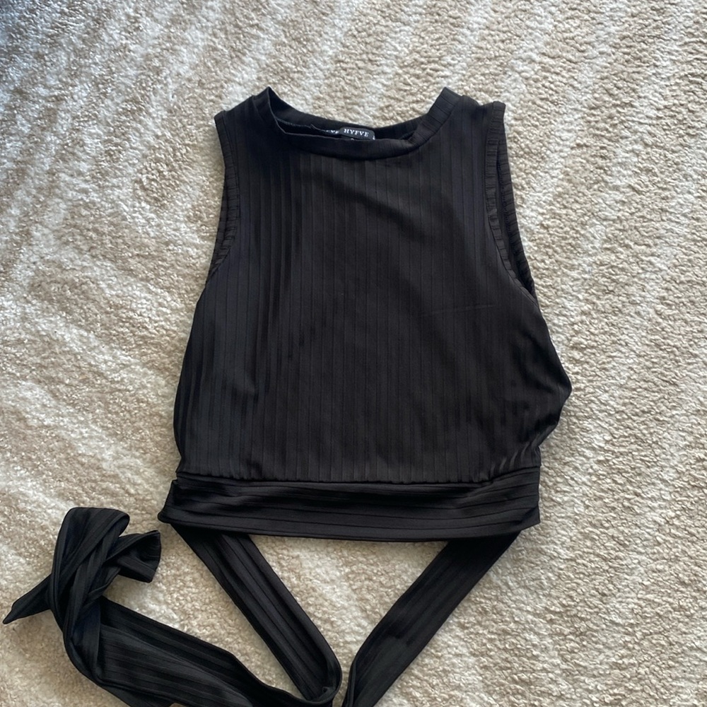 Crop top open back